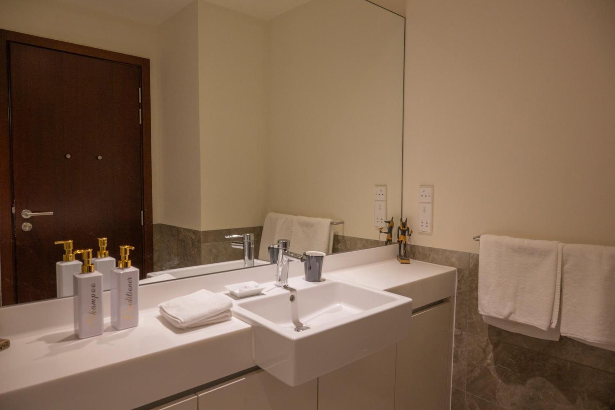 Sofia's Luxury Seaview Colombo